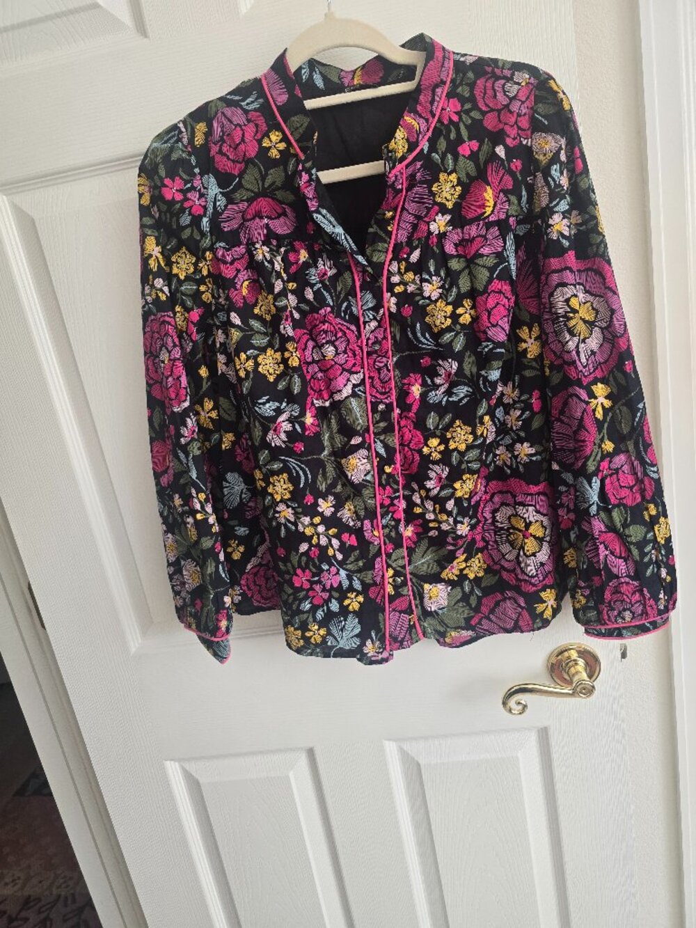 Fate Fuschia Floral Peasant Blouse Size M
